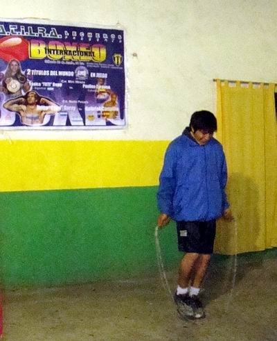 Gorosito, entrenando en la Vecinal del barrio 9 de Julio (Archivo). Gorosito, entrenando en la Vecinal del barrio 9 de Julio (Archivo).