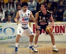 El Sepo en acción, ayer por la noche, en su último partido oficial.