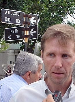 El intendente en la inauguración de calle Juan B. Justo.