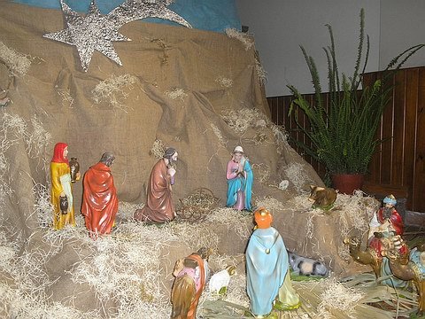 La representación que está en la parroquia.