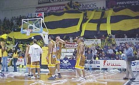 El lleno era total en El Hogar de los Tigres (libertadsunchales.com.ar). El lleno era total en El Hogar de los Tigres (libertadsunchales.com.ar).