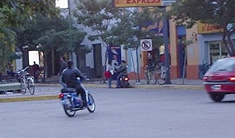 Las motos, por ahora siguen transitando igual que siempre.