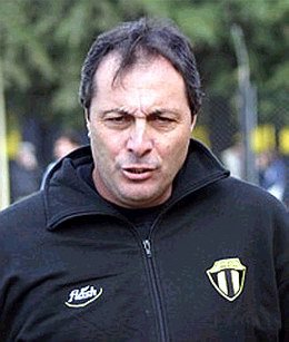 El DT aurinegro sabe que lo importante es ganar, no brillar.