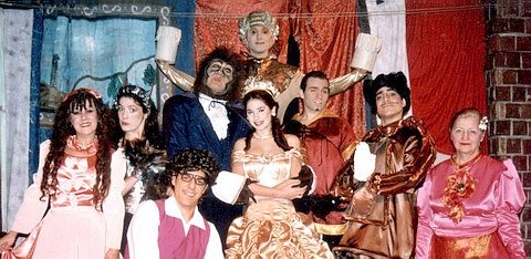 El grupo Alas en una de sus representaciones (Internet).