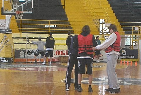 Los jugadores aurinegros están en la parte más dura de la pretemporada.