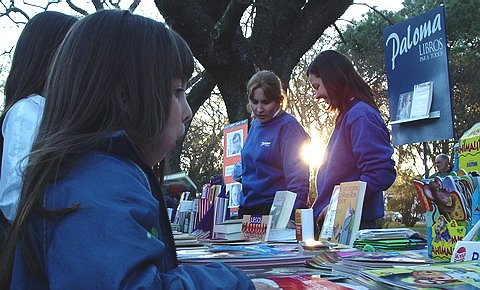 Como siempre, Paloma libros estará presente con su stand.