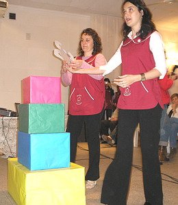 Las 30 velitas que fueron colocadas sobre la imaginaria torta.