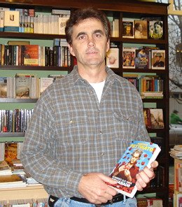 Daniel Alesso, ganador del mes pasado.