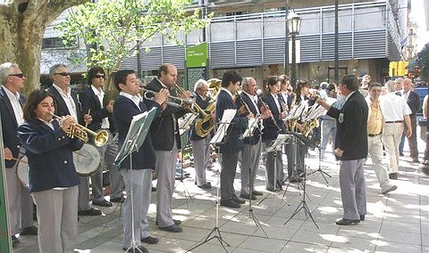 La Banda, actuando en Rosario (Prensa Municipal).