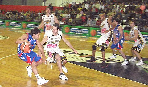 La fusión fue puro temperamento en el cierre pero no encontró la tranquilidad necesaria para el final.