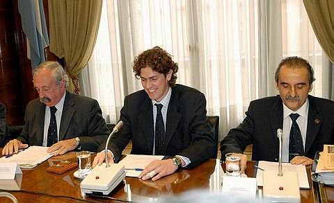 De Urquiza, Lousteau y Moreno, representantes del Gobierno (Perfil).