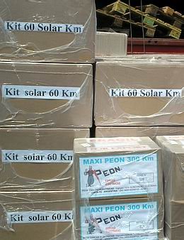 Los embalajes con los productos locales.