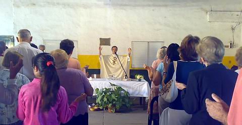 Mezzabarba en el oficio religioso.