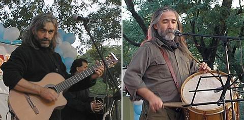 Roberto y Julio, en plena interpretación.