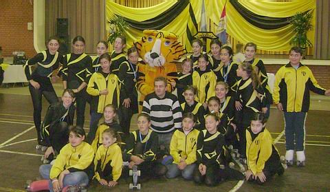 Las jóvenes aurinegras que tomaron parte de la competencia (Prensa Subcomisión).