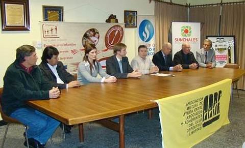 Autoridades presentando detalles de la edición (Foto: Gentileza prensa Libertad).