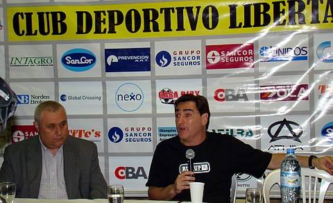 Lamas en la conferencia de anoche.