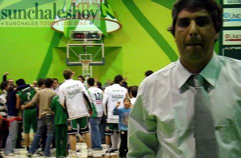 El estratega. Osvaldo Arduh no solo recompuso la imagen tras la abultada derrota sino encontró el punto vulnerable de un Libertad al cual no muchos le pueden ganar.