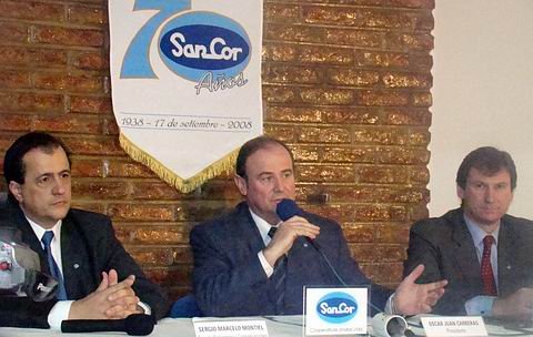Las autoridades de SanCor, ayer, en la rueda de prensa.