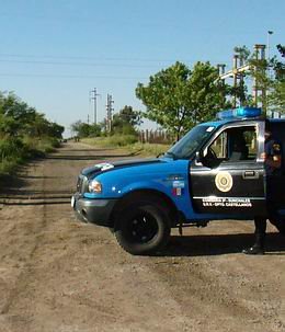 A la derecha, la planta de la EPE, al fondo, el lugar del hecho