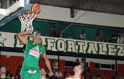 Cuando pudo correr, Unión sacó más diferencia con la rapidez de hombres como Sucre.