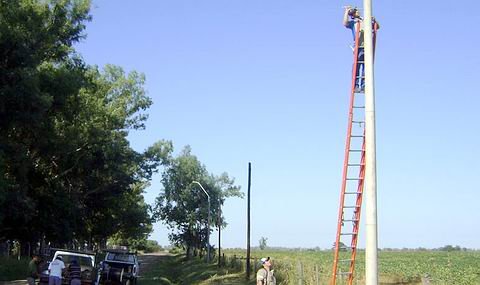 Personal municipal en plena labor (Foto: Prensa municipalidad).