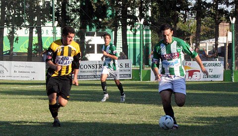 Unión intentó pero no pudo quebrar la paridad (Foto: Fernando Melchiori).