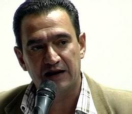 Claudio Leoni vuelve a la ciudad.