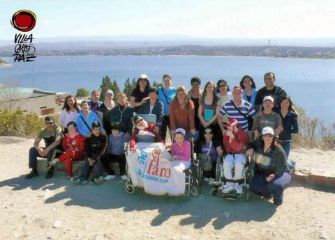 La postal del viaje realizado por los integrantes de El Faro.