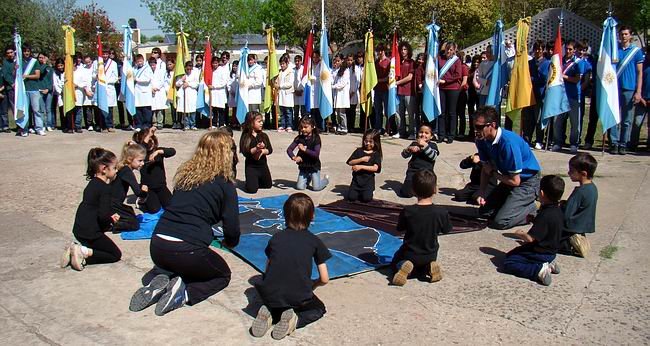 América aparece con sus colores característicos.