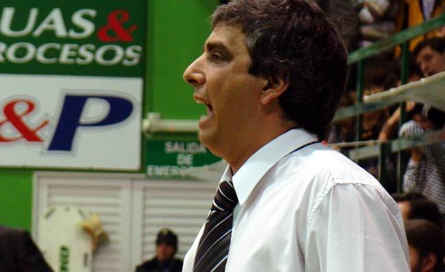 Arduh disfruta del arranque, victoria sobre Atenas incluida.