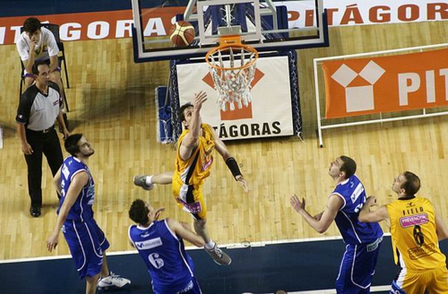 Libertad hoy debe golear y va camino a una diferencia histórica (Foto: Fiba Américas).