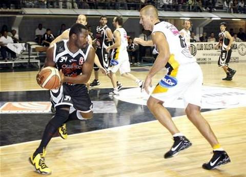 Los Tigres se recuperaron en Santiago de la caída en Córdoba. Los Tigres se recuperaron en Santiago de la caída en Córdoba.