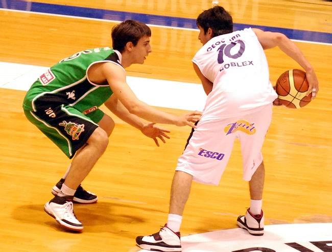 Unión cayó por pocos puntos sobre el final con Sionista, ahora busca revancha (Foto: Alejandro Martino).