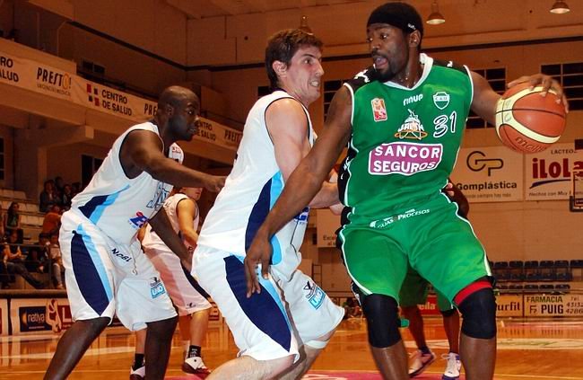 Unión fue superior en casi todo el juego ante los paranaenses (Foto: Archivo - Alejandro Martino).