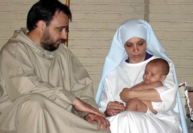 Jesús nace en cada navidad para todos los hombres.