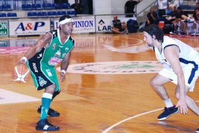 Selleaze aportó 20 puntos para la victoria (Foto: Diario La Opinión).