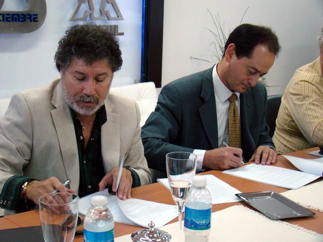 La firma que incluye a Clínica 10 de Setiembre como prestadora del PAMI.