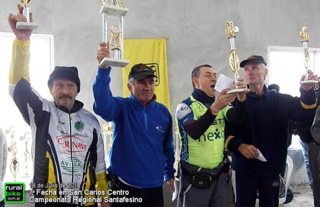 Festejo sunchalense en San Carlos Centro (Foto: Amigos del Rural Bike).
