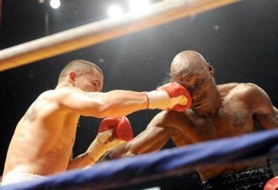 Maidana en acción, ayer por la noche (Foto: Internet). Maidana en acción, ayer por la noche (Foto: Internet).