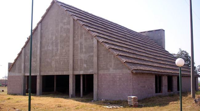 El salón sigue avanzando en su construcción (Foto: Prensa Soem).