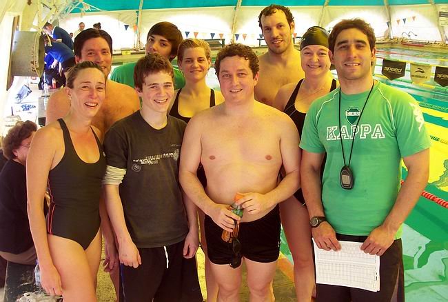 El grupo de nadadores sunchalenses que nos representó (Foto: Gentileza Hernán Bergesio). El grupo de nadadores sunchalenses que nos representó (Foto: Gentileza Hernán Bergesio).