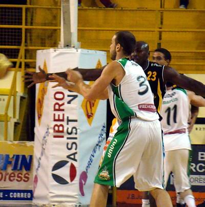 Ross ante Battle, en la Copa Argentina.