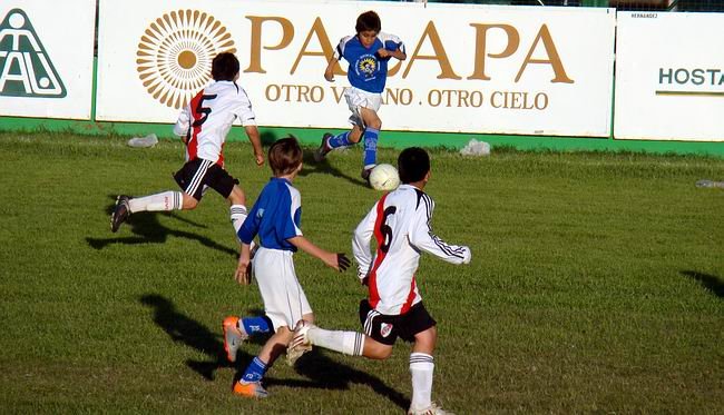 Jugar contra River, una experiencia difícil de olvidar...