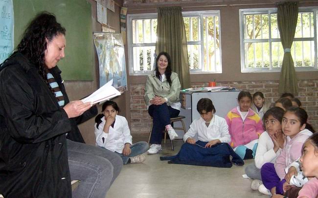 Los padres participaron activamente de la Maratón (Foto: Prensa escuela).