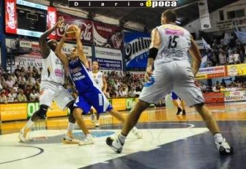 Regatas Corrientes vs Libertad (Diario Epoca)