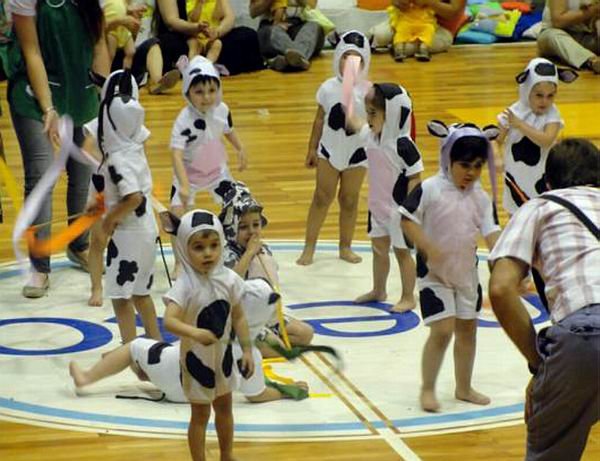 Los niños tuvieron su fiesta de fin de año (Prensa Unión).