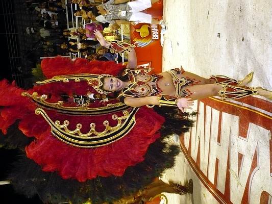 Nadia, con el traje utilizado el año pasado (Foto: Gentileza familia Maccari).