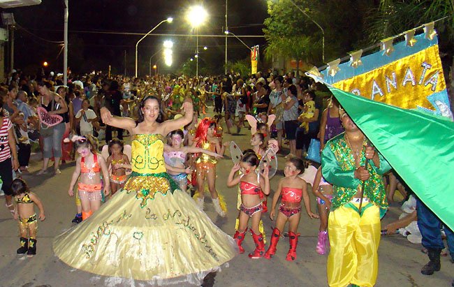 Los más pequeños, invitados también al desfile de carnaval.