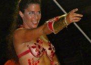 Las jóvenes llevaron belleza a lo largo de todo el corsódromo.